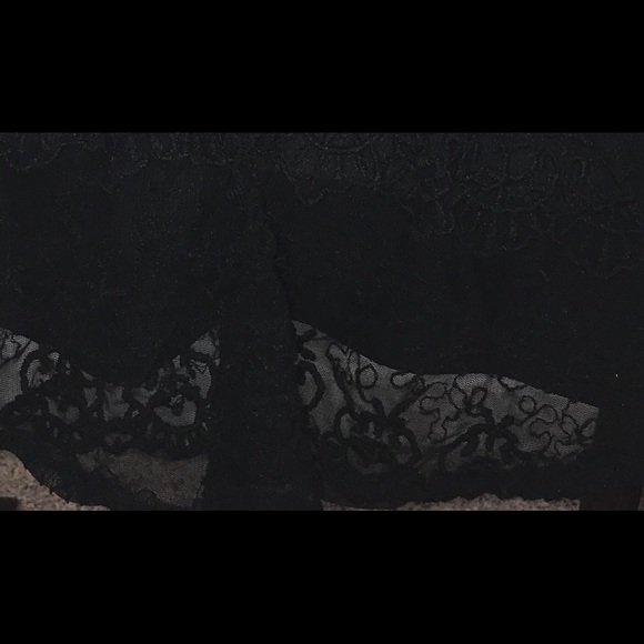 Candie’s Black Lace Tank - Picture 7 of 8